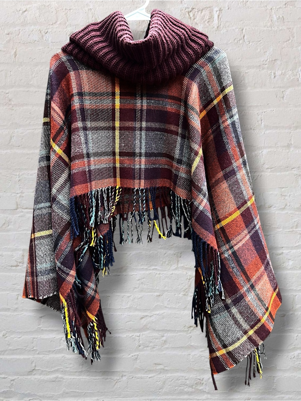 V. FRAAS Tartan Plaid Snap Side Cowl Neck Poncho Cape Blanket Wrap OS